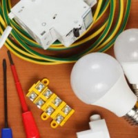 Materiales eléctricos
